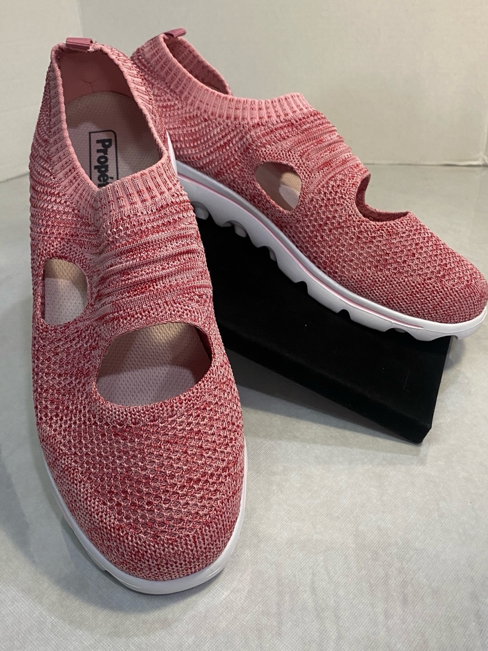 NEW Propét TravelActiv Avid Knit Mary Jane Pink Walking Shoes 12 2E